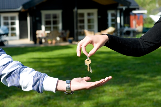 Financial Advice for First Time Home Buyers